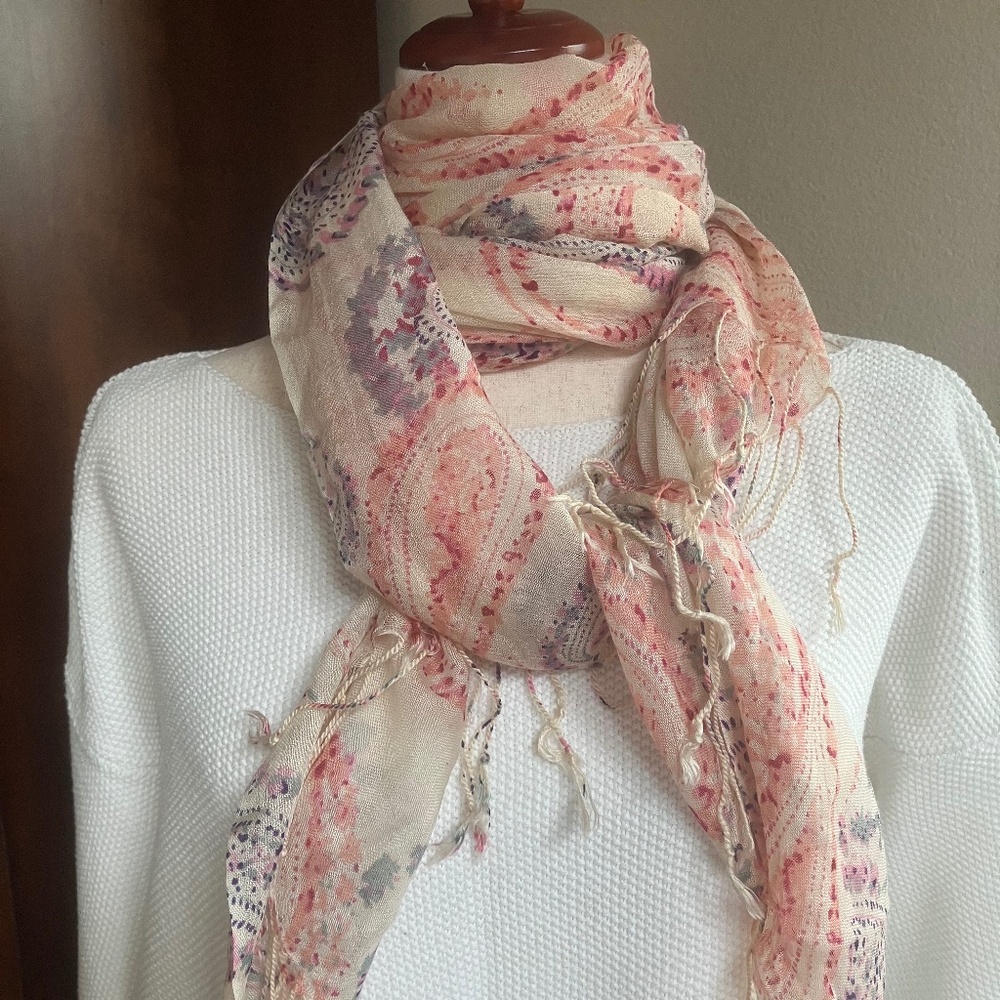 Lucky Brand Scarf/Shawl  Pinks/Off-white/ Blue-grey - Large